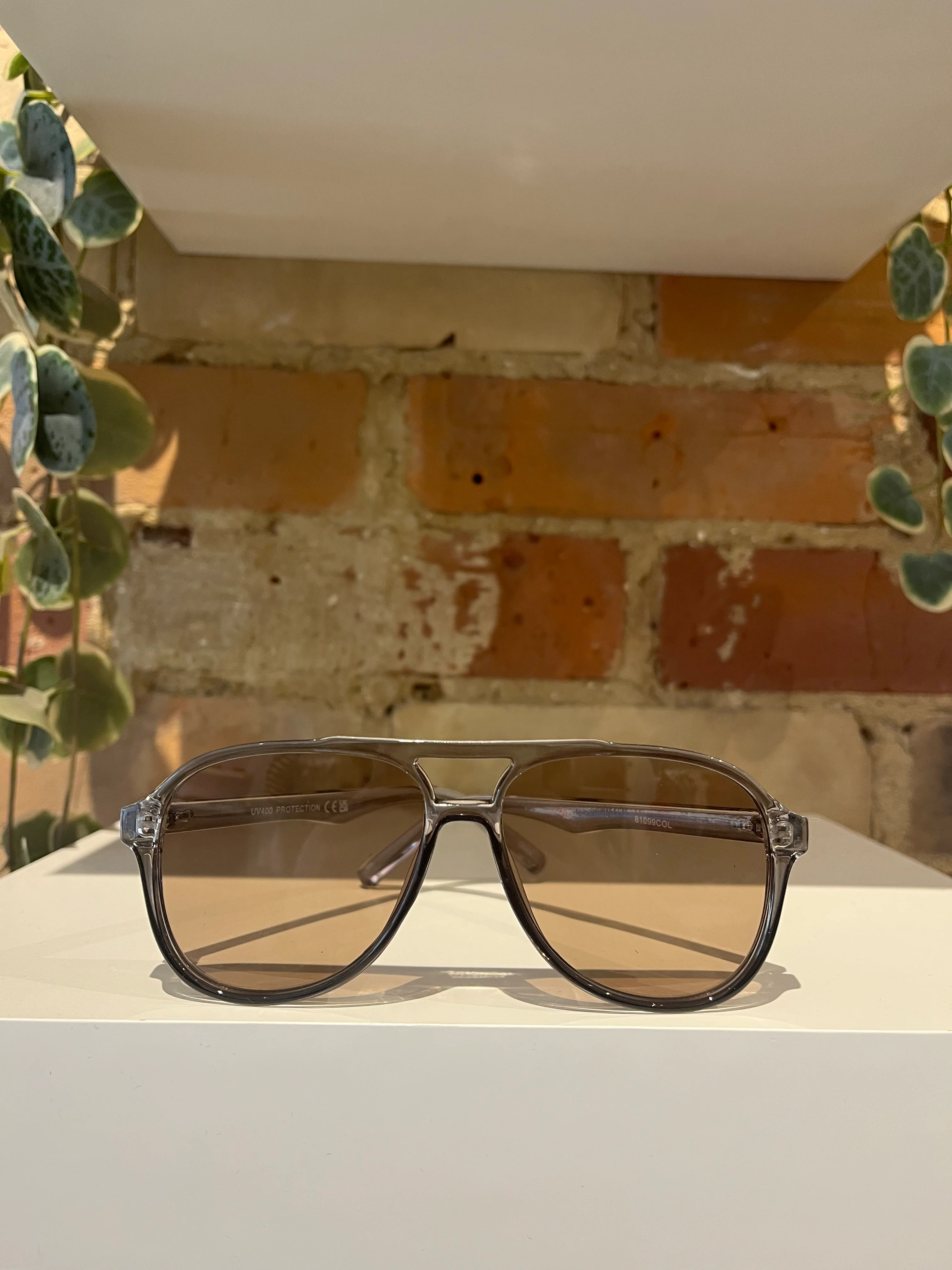 Aviator in Grey